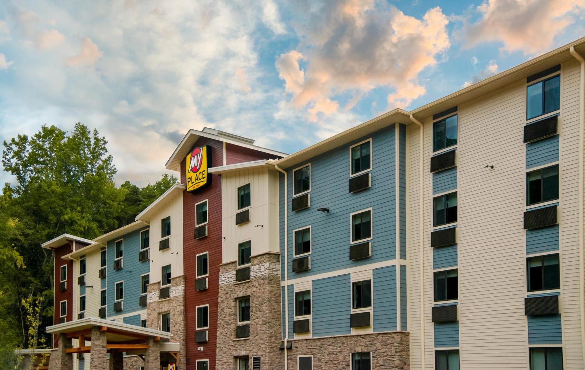 My Place Hotel-Huntersville, Nc Экстерьер фото